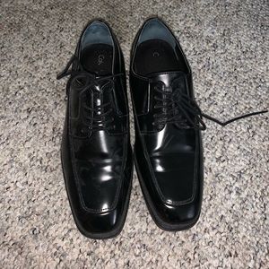 Weather Calvin Klein Oxfords